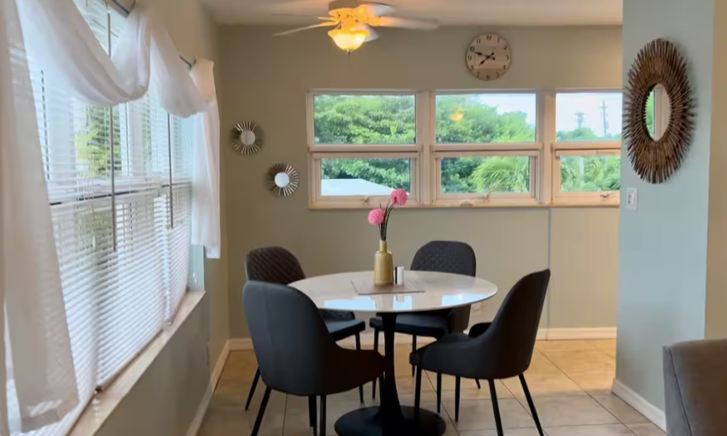 Sea Foam Suite